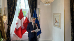 Wicepremier, minister kultury Piotr Gliński w Rapperswilu. Źródło: MKiDN