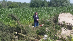 Konsul Andrzej Raczkowski w Stryjówce na Grodzienszczyznie. Źródło: profil rzecznika MSZ w serwisie Twitter: @RzecznikMSZ