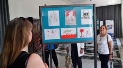 Otwarcie wystawy pt. „Wojna wyrysowana kredką” w Zamku Książąt Pomorskich w Szczecinie. Fot. PAP/M. Bielecki