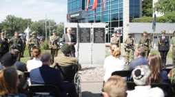 Warszawa, 05.08.2022. Uroczystości upamiętniające zdobycie przez Batalion „Zośka” obozu „Gęsiówka”, na skwerze między ul. M. Anielewicza i ul. Okopową w Warszawie. W stolicy trwają obchody 78. rocznicy powstania warszawskiego. Fot. PAP/A. Zawada