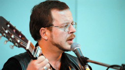 Jacek Kaczmarski, 2000 r. Fot. PAP/P. Polak