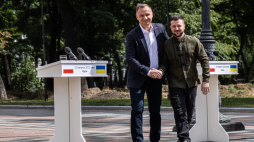 Prezydenci Andrzej Duda (L) i Wołodymyr Zełenski (P). Źródło: twitter.com/prezydentpl