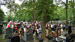 Uroczystości przy grobach Danuty Siedzikówny „Inki” oraz Feliksa Selmanowicza „Zagończyka” na Cmentarzu Garnizonowym. Gdańsk, 28.08.2022. Fot. PAP/A. Warżawa