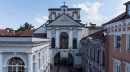 Kaplica Ostrobramska pw. Najświętszej Maryi Panny Matki Miłosierdzia w Wilnie. Fot. PAP/V. Doveiko