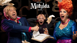 Źródło: www.teatrsyrena.pl