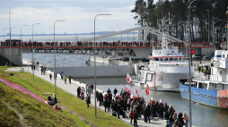 Otwarcie kanału żeglugowego przez Mierzeję Wiślaną. Skowronki, 17.09.2022. Fot. PAP/A. Warżawa