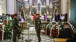 Uroczystość pogrzebowa Mieczysława Gila w kościele Karmelitów Bosych w Krakowie. Fot. PAP/Ł. Gągulski