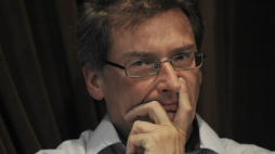 Eseista, dziennikarz Aleksander Kaczorowski. Fot. PAP/A. Rybczyński