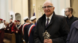 Były trener piłkarskiej reprezentacji Polski Antoni Piechniczek odebrał nagrodę Lux ex Silesia. Fot. PAP/T. Wiktor