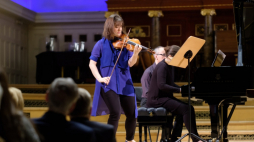 Veriko Tchumburidze, zwyciężczyni Międzynarodowego Konkursu Skrzypcowego im. Henryka Wieniawskiego z 2016 r. Fot. PAP/J. Kaczmarczyk