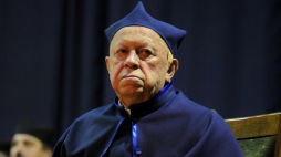 Rzeszów, 2008 06 16. Wręczenie doktoratu Honoris Causa Uniwersytetu Rzeszowskiego ks. abp. dr. Ignacemu Tokarczukowi. Fot. PAP/B. Bator