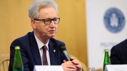 Rektor Uniwersytetu Jagiellońskiego prof. dr hab. Jacek Popiel. Fot. PAP/J. Kaczmarczyk