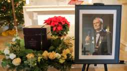 Warszawa, 27.12.2022. Msza pogrzebowa w intencji zmarłego dziennikarza Polskiego Radia Andrzeja Matula w Kościele Środowisk Twórczych na Placu Teatralnym w Warszawie. Fot.  PAP/A. Zawada 