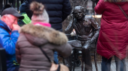 „Wigilia ze Smoleniem”. Poznań, 18.12.2021. Fot. PAP/J. Kaczmarczyk