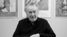 Grafik Andrzej Dudziński. Fot. PAP/P. Supernak 