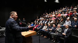 Gdańsk, 04.01.2023. Minister Edukacji i Nauki Przemysław Czarnek na spotkaniu z mieszkańcami Pomorza w sali kinowej Muzeum II Wojny Światowej w Gdańsku. Fot. PAP/A. Warżawa