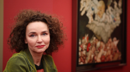 Agata Duda-Gracz podczas otwarcia medialnego Autorskiej Galerii Jerzego Dudy-Gracza w Nowohuckim Centrum Kultury w Krakowie. Fot. PAP/Ł. Gągulski