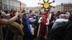 Uczestnicy Orszaku Trzech Króli w Krakowie. Fot. PAP/Ł. Gągulski
