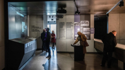 Fragment ekspozycji Muzeum i Miejsca Pamięci w Sobiborze, oddziału Państwowego Muzeum na Majdanku. Fot. PAP/W. Jargiło