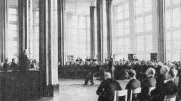 Warszawa, 28 11 1930. Uroczystość otwarcia Biblioteki Narodowej z udziałem prezydenta Ignacego Mościckiego w Czytelni Głównej gmachu Biblioteki SGH. Źródło: Wikipedia Commons