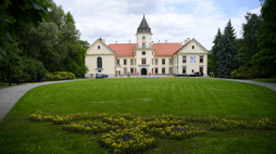 Muzeum Historyczne Miasta Tarnobrzega na Zamku w Dzikowie. Fot. PAP/D. Delmanowicz
