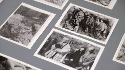 Warszawa, 12.04.2023. Archiwalia dotyczące zbrodni katyńskiej, prezentowane w siedzibie Archiwum Akt Nowych. Wydarzenie zorganizowano w związku z obchodami 80. rocznicy ujawnienia zbrodni katyńskiej. Fot. PAP/M. Marek