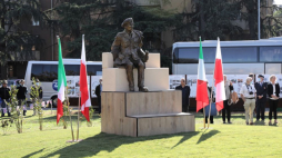 Pomnik Generała Władysława Andersa w Imoli. 2021 r. Fot. PAP/A. Zawada