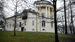 Pałac Dzieduszyckich w Zarzeczu. Fot. PAP/D. Delmanowicz