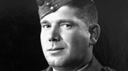 St. sierż. Franciszek Żbikowski, żołnierz 5. Batalionu Strzelców Karpackich i 9. Bolońskiego Batalionu Strzelców Karpackich. Źródło: www.ipn.gov.pl
