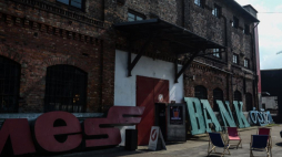 Muzeum Neonów w Soho Factory na ul. Mińskiej 25. Fot. PAP/J. Kamiński