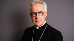 Biskup polowy Wojska Polskiego Wiesław Lechowicz. Fot. PAP/A. Zawada