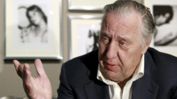 Frederick Forsyth. Fot. PAP/EPA