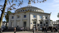 Teatr Komedia w Warszawie. Fot. PAP/R. Guz