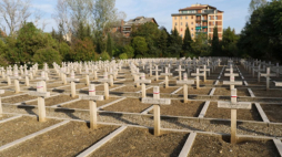 Polski Cmentarz w Bolonii. 2021 r. Fot. PAP/A. Zawada