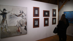 Kraków, 13.11.2023. Godziny dla mediów poświęcone wystawie Tadeusz Kantor Cafe Europe w Galerii Pracownia Tadeusza Kantora w Krakowie. Fot. PAP/Ł. Gągulski 