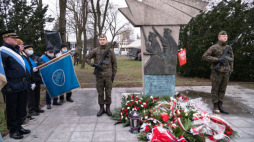 Uroczystość oddania hołdu powstańcom wielkopolskim w 103. rocznicę zdobycia lotniska Ławica. Poznań, 06.01.2022. Fot. PAP/J. Kaczmarczyk