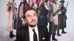 Warszawa, 23.01.2024. Reżyser Paweł Maślona podczas premiery filmu „Kos” Multikinie Złote Tarasy. Fot. PAP/M. Obara