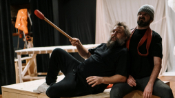 Próba do spektaklu "Skunks i Borsuk". Fot. Facebook Teatru Lalek Guliwer