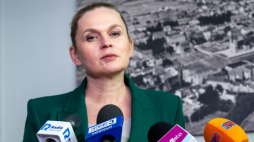 Minister Edukacji Barbara Nowacka po spotkaniu z przedstawicielami rad rodziców i nauczycieli w Pile./PAP/T. Żmijewski