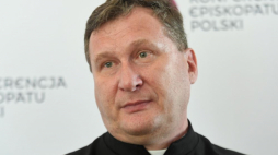 Ks. Zbigniew Sobolewski. Fot. PAP/W. Pacewicz