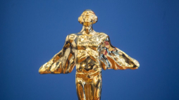 Statuetka Fryderyka. Fot. PAP/L. Szymański