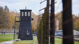 Teren byłego niemieckiego obozu koncentracyjnego Stutthof. Fot. PAP/J. Dzban
