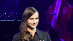 Żaneta Rydzewska z nagrodą Stowarzyszenie Autorów ZAiKS dla najlepszej kompozytorki młodego pokolenia. 2022 r. Fot. PAP/M. Bielecki