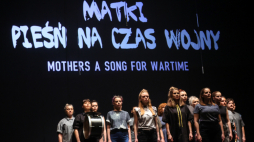 Otwarcie wystawy z okazji XXX edycji Międzynarodowego Festiwalu Sztuk Przyjemnych i Nieprzyjemnych, 9 marca w siedzibie Teatru Powszechnego w Łodzi. PAP/M. Zubrzycki