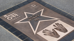 Gwiazda kompozytora Jana A.P. Kaczmarka w krakowskiej Alei Gwiazd. Fot./PAP/Art Service