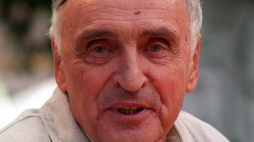 Andrzej Mularczyk (w 1999 roku), fot. PAP/A. Hawałej