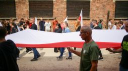 Obchody 84. rocznicy pierwszego transportu polskich więźniów do KL Auschwitz, fot. PAP/J. Praszkiewicz