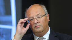 Prokurator Robert Janicki. Fot. PAP/R. Guz