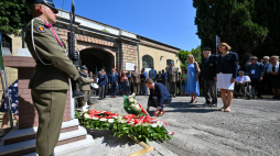 Uroczystość przy Bramie Santo Stefano w Ankonie. Fot. PAP/P. Piątkowski 