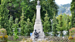 Pomnik grunwaldzki w Zakopanem - miejsce powołania Organizacji Narodowej. Fot. Wikipedia.